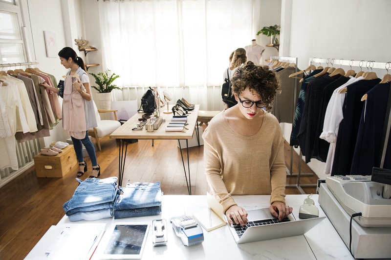 Fashion retailers: beneficios de las estrategias omnicanales