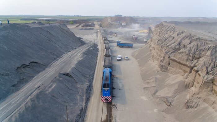 Comercio internacional: la línea Urquiza de carga recibirá inversiones para infraestructura