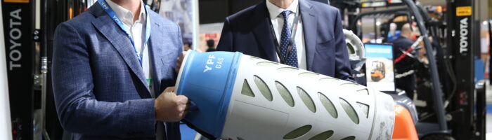 YPF GAS y Toyota Material Handing renuevan su alianza por una movilidad sustentable