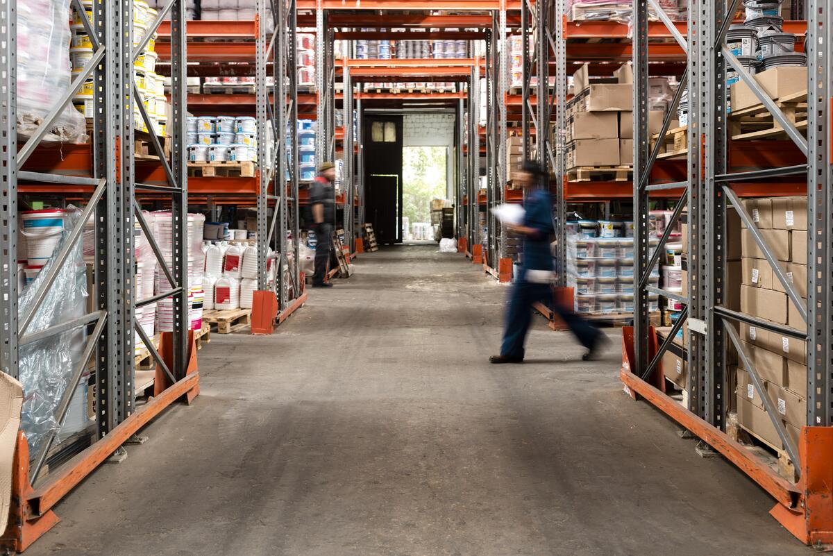 Alta demanda y poca oferta: el pulso del sector logístico en Uruguay