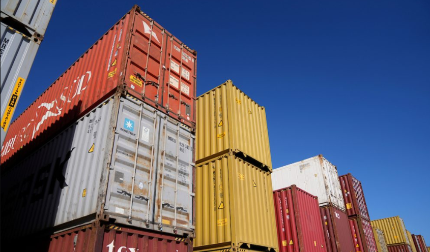 Montevideo pierde terreno en el tránsito regional de contenedores