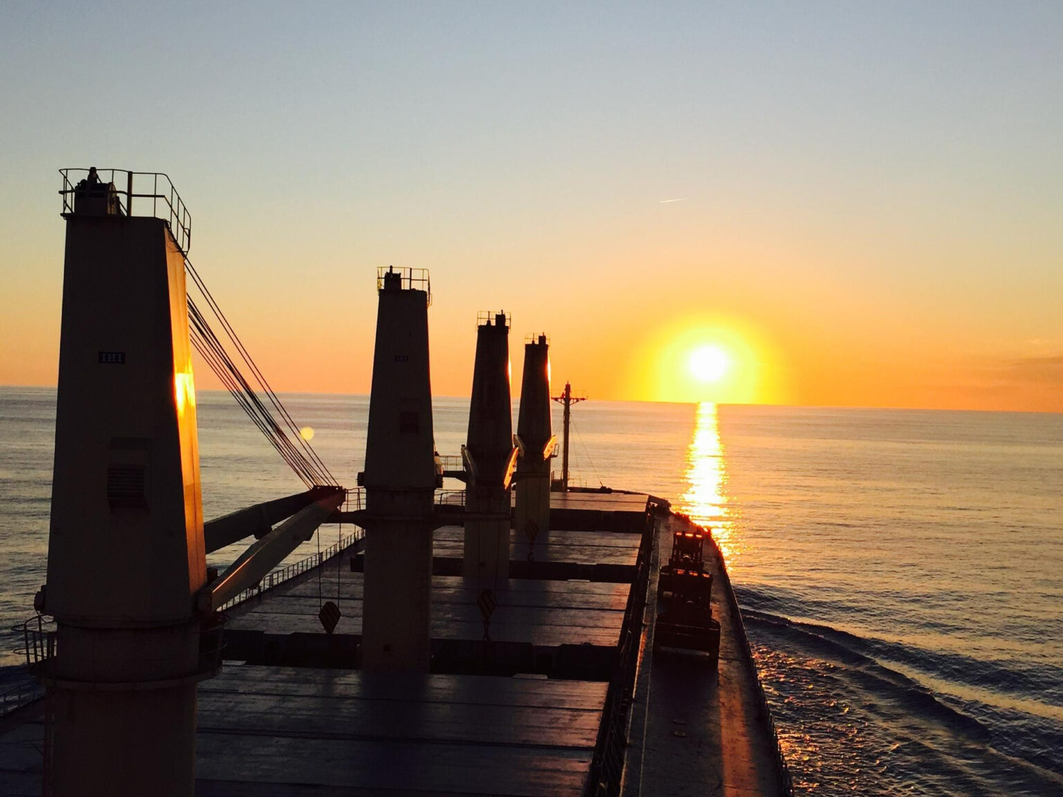 Buques Ro-Ro: De la guerra a la revolución del comercio marítimo