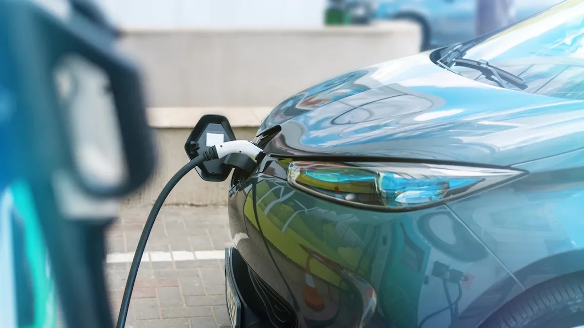 La electromovilidad parcial se consolida: crecen 56% los patentamientos de vehículos alternativos