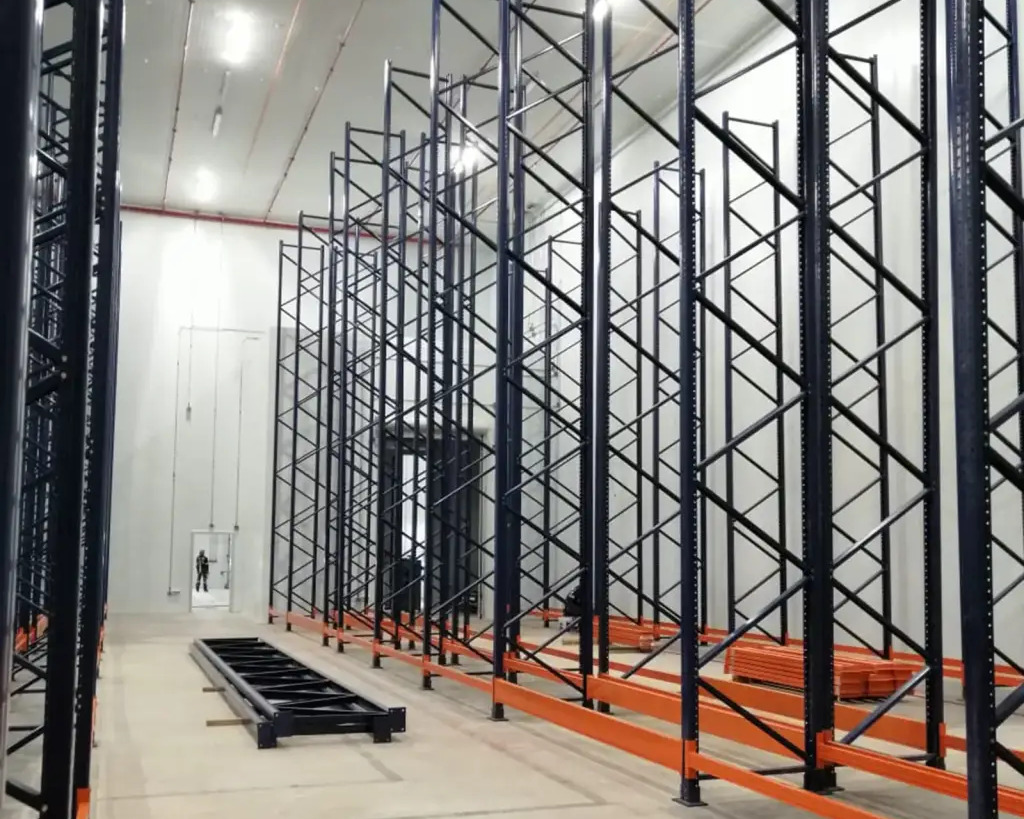 Instalan infraestructura de carga y descarga en el futuro centro logístico de Pilar