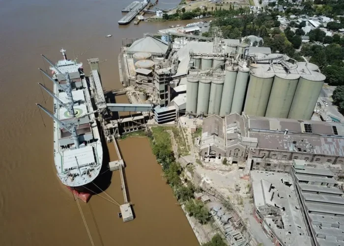 Inversiones millonarias redefinen el sistema portuario santafesino