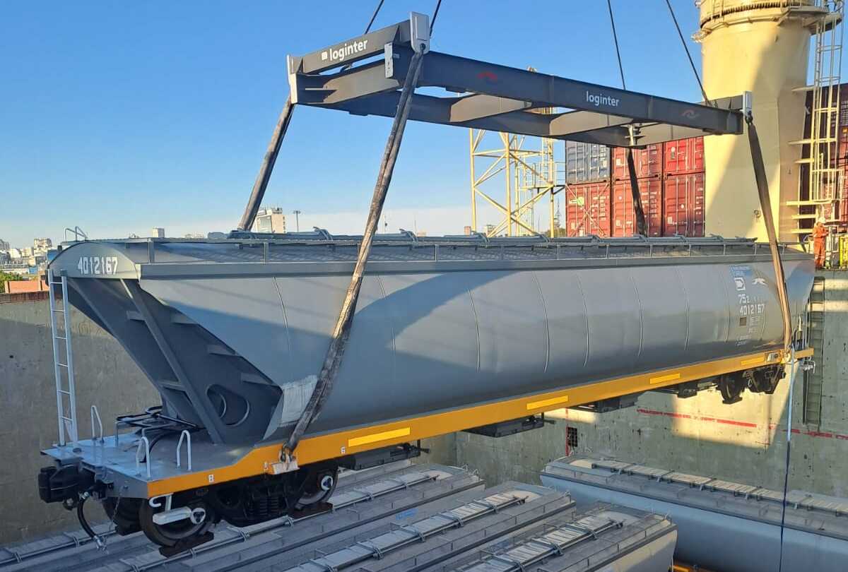Loginter completó con éxito la descarga de 45 vagones tolva graneleros