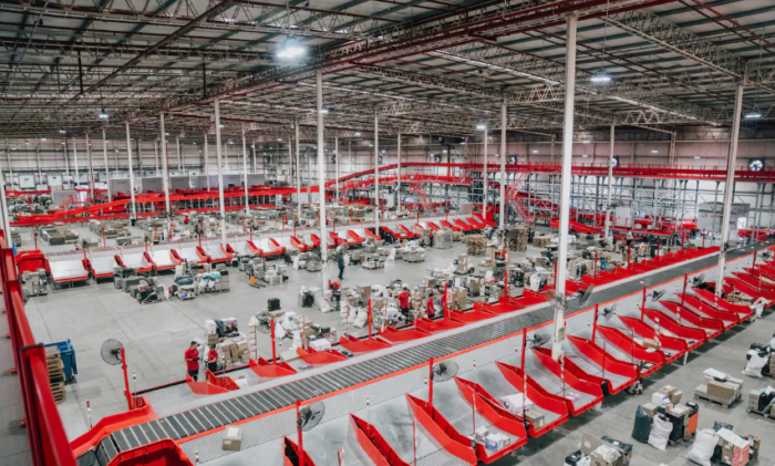 Andreani automatiza su hub de Pacheco con inteligencia artificial