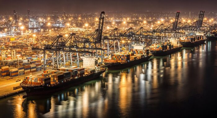 Paro en los puertos: más de 150 buques varados afectan las exportaciones